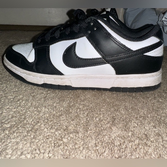 Womens Dunk Low Black/White - Picture 9 of 16